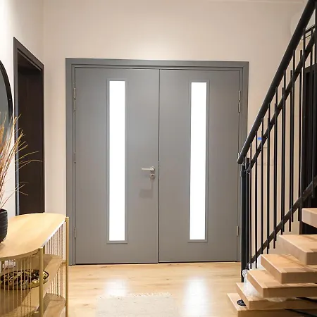 Private With 5bd, Pool & Stunning Sea Views By Flat Mаnаger * Várna