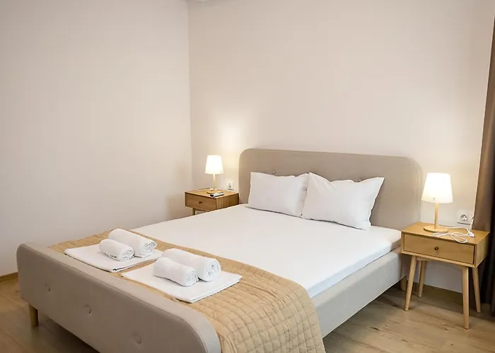 Private With 5bd, Pool & Stunning Sea Views By Flat Mаnаger Vilă