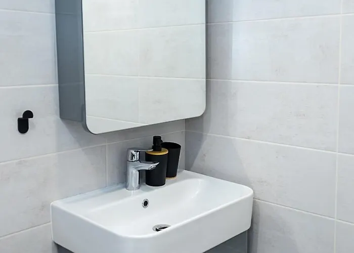 Private With 5bd, Pool & Stunning Sea Views By Flat Mаnаger فيلة