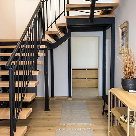 Private With 5bd, Pool & Stunning Sea Views By Flat Mаnаger Villa Varna