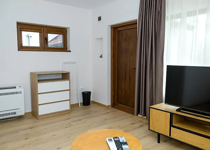 Villa Private With 5bd, Pool & Stunning Sea Views By Flat Mаnаger